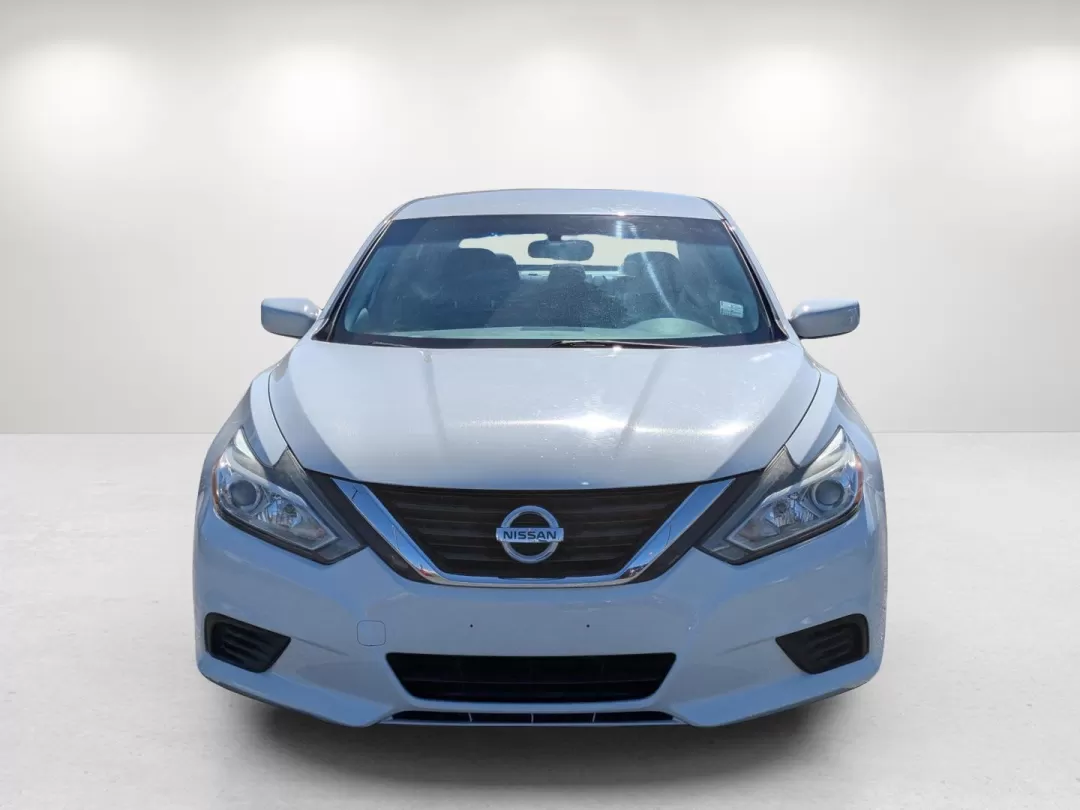 2016 Nissan Altima (1N4AL3AP8GC) with an Other engine, located at 3959 U.S. 80 W, Phenix City, AL, 36870, (334) 297-4885, 32.469296, -85.135185 - **Discover the Perfect Blend of Comfort and Reliability with the 2016 Nissan Altima at Gils Auto!**<br /> <br /> Are you searching for a dependable sedan that effortlessly combines style, comfort, and affordability? Look no further! The 2016 Nissan Altima, available at Gils Auto in Phenix City, AL, - Photo#2