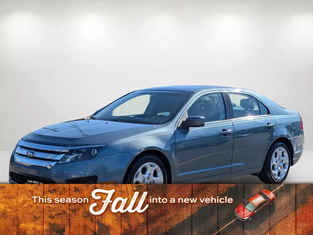 2011 Ford Fusion SE (3FAHP0HA3BR) with an Other engine, located at 7000 Northlake Connector, Columbus, GA, 31904, (706) 987-8085, 32.524975, -84.978134 - ### Discover Your Perfect Ride: 2011 Ford Fusion SE at Gils Auto<br /> <br /> Are you in search of a reliable sedan that seamlessly fits into your everyday lifestyle? Whether you're commuting to work, running errands, or taking the kids to soccer practice, the 2011 Ford Fusion SE is the vehicle that - Photo#0