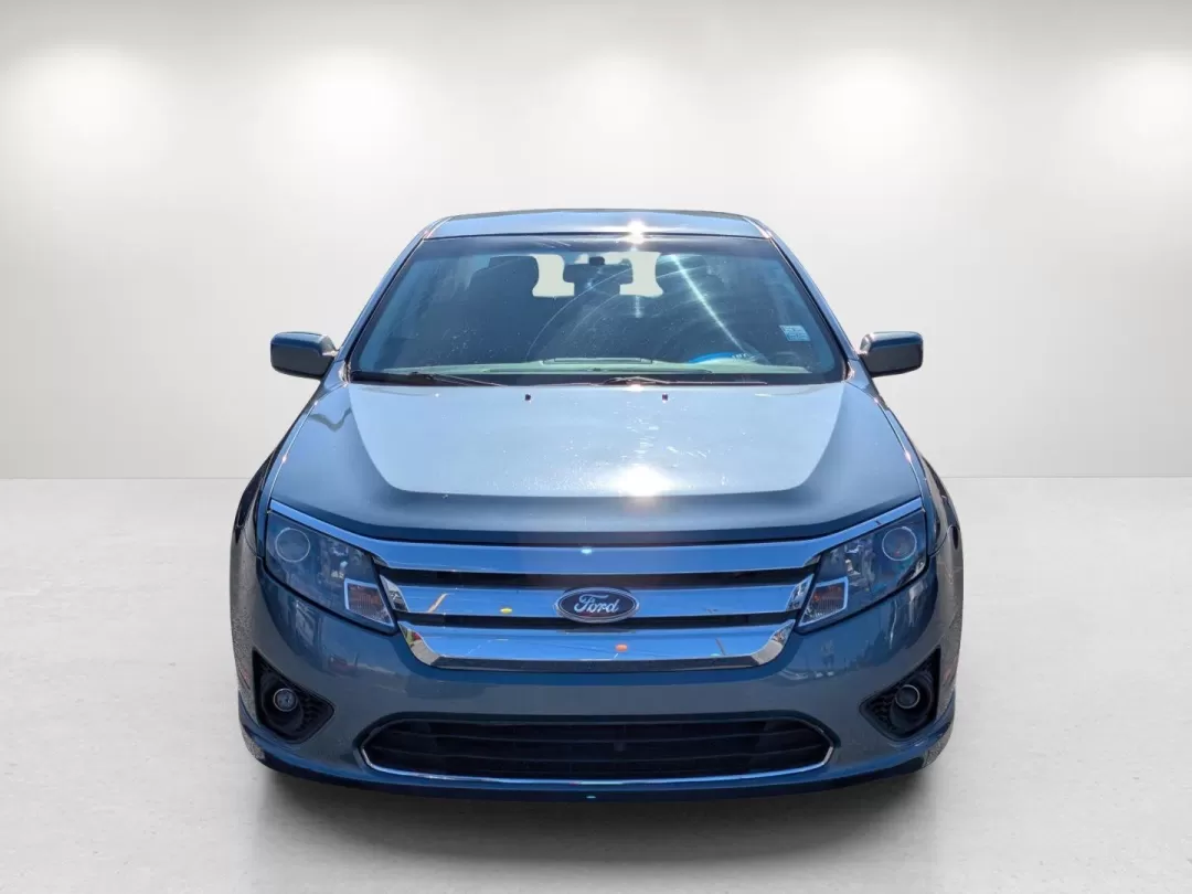 2011 Ford Fusion SE (3FAHP0HA3BR) with an Other engine, located at 7000 Northlake Connector, Columbus, GA, 31904, (706) 987-8085, 32.524975, -84.978134 - ### Discover Your Perfect Ride: 2011 Ford Fusion SE at Gils Auto<br /> <br /> Are you in search of a reliable sedan that seamlessly fits into your everyday lifestyle? Whether you're commuting to work, running errands, or taking the kids to soccer practice, the 2011 Ford Fusion SE is the vehicle that - Photo#1