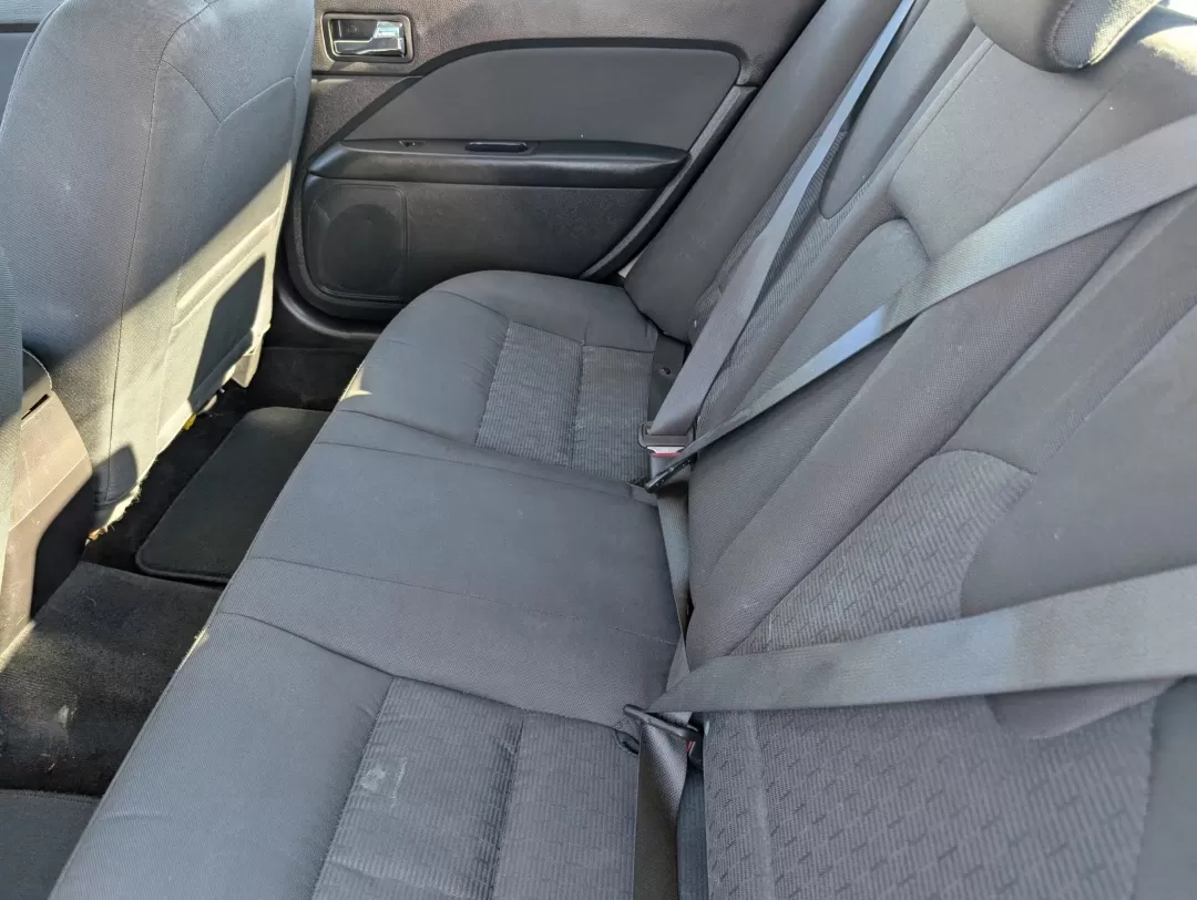 2011 Ford Fusion SE (3FAHP0HA3BR) with an Other engine, located at 7000 Northlake Connector, Columbus, GA, 31904, (706) 987-8085, 32.524975, -84.978134 - ### Discover Your Perfect Ride: 2011 Ford Fusion SE at Gils Auto<br /> <br /> Are you in search of a reliable sedan that seamlessly fits into your everyday lifestyle? Whether you're commuting to work, running errands, or taking the kids to soccer practice, the 2011 Ford Fusion SE is the vehicle that - Photo#11