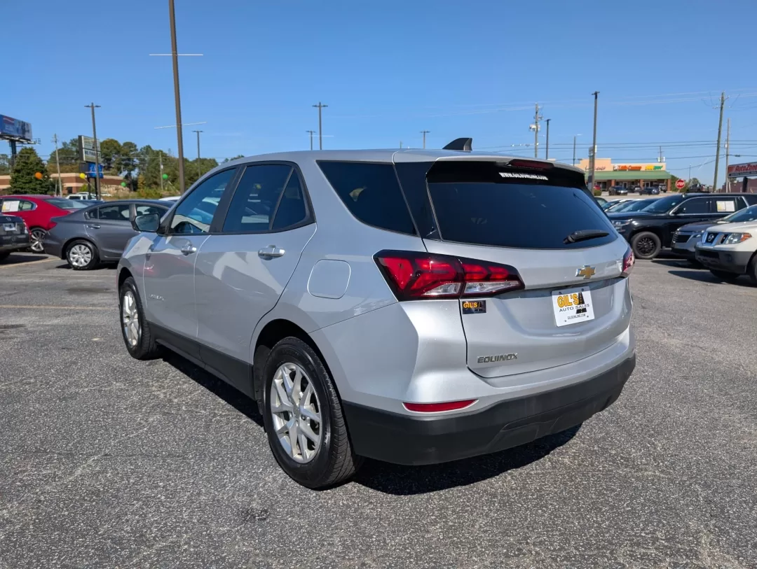 2022 /Medium Ash Gray Chevrolet Equinox LS (2GNAXHEV7N6) with an Other engine, located at 804 22nd Ave, Phenix City, AL, 36870, (334) 297-1860, 32.484749, -85.024475 - 2022 Chevrolet Equinox LS - Photo#6