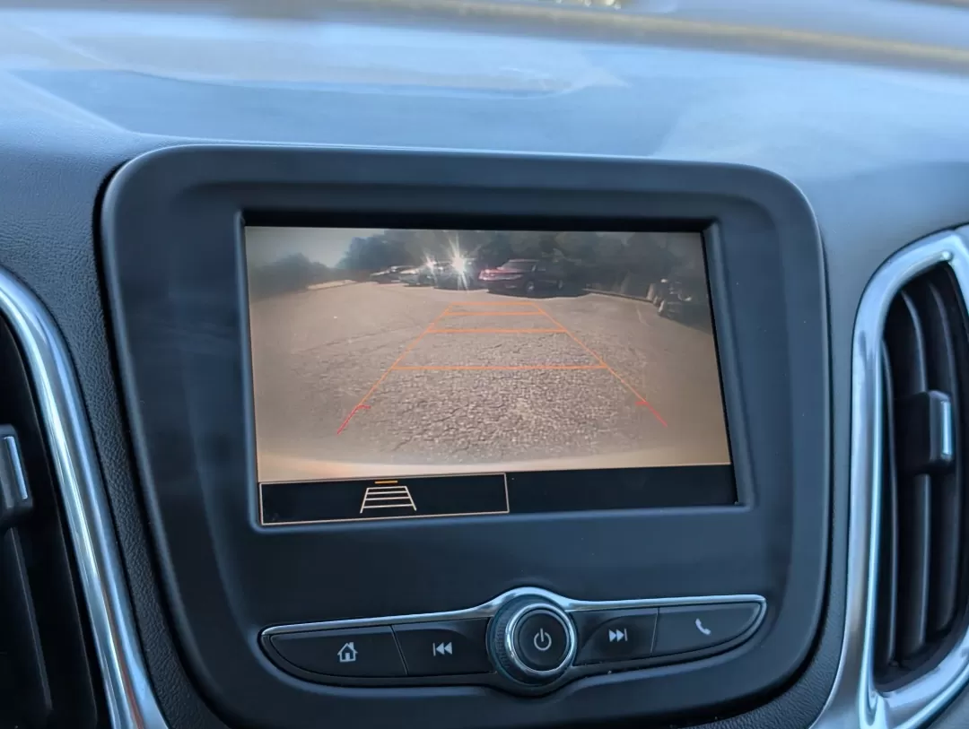 2022 /Medium Ash Gray Chevrolet Equinox LS (2GNAXHEV7N6) with an Other engine, located at 804 22nd Ave, Phenix City, AL, 36870, (334) 297-1860, 32.484749, -85.024475 - 2022 Chevrolet Equinox LS - Photo#18