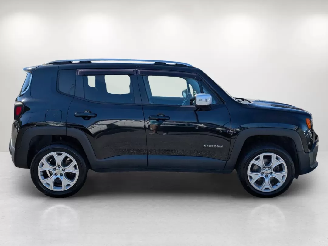 2016 /Black Jeep Renegade Limited (ZACCJBDT2GP) with an Other engine, located at 521 Old Farm Lane Rd, Prattville, AL, 36066, (334) 325-1505, 32.482460, -86.416367 - **Explore the Great Outdoors with the 2016 Jeep Renegade Limited - Your Adventure Awaits!**<br /> <br /> Are you ready to elevate your weekend adventures? The 2016 Jeep Renegade Limited is the perfect companion for those who crave the thrill of exploration while enjoying the comforts of a modern cro - Photo#3