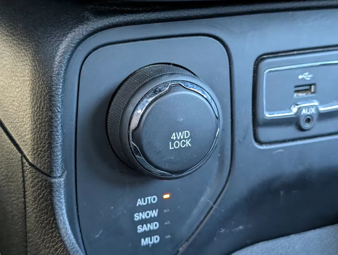 2016 /Black Jeep Renegade Limited (ZACCJBDT2GP) with an Other engine, located at 521 Old Farm Lane Rd, Prattville, AL, 36066, (334) 325-1505, 32.482460, -86.416367 - **Explore the Great Outdoors with the 2016 Jeep Renegade Limited - Your Adventure Awaits!**<br /> <br /> Are you ready to elevate your weekend adventures? The 2016 Jeep Renegade Limited is the perfect companion for those who crave the thrill of exploration while enjoying the comforts of a modern cro - Photo#19