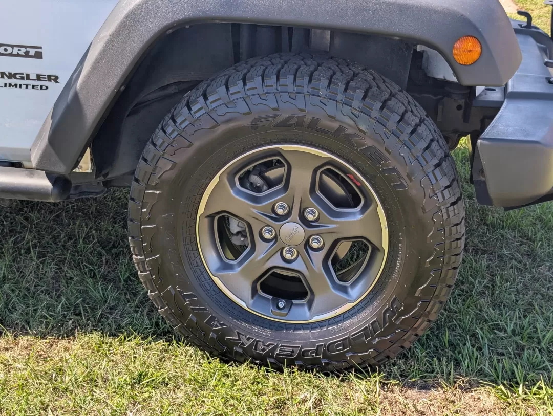 2016 /Black Jeep Wrangler Sport (1C4BJWDG5GL) with an Other engine, located at 7000 Northlake Connector, Columbus, GA, 31904, (706) 987-8085, 32.524975, -84.978134 - **Unleash Adventure with the 2016 Jeep Wrangler Sport - Perfect for Your Next Journey!**<br /> <br /> Are you ready to conquer the trails or take on weekend getaways with friends? Look no further than this stunning 2016 Jeep Wrangler Sport, designed for those who crave adventure and freedom. Whether - Photo#7