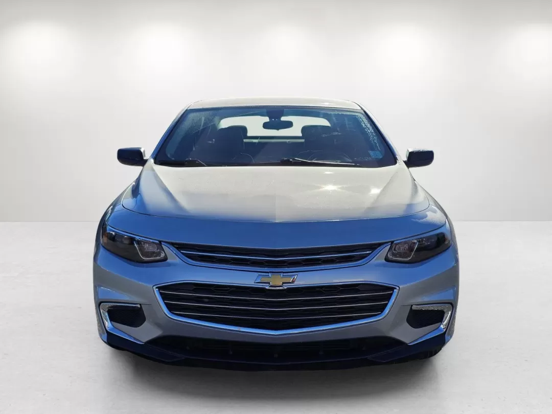 2018 /Jet Black Chevrolet Malibu LS (1G1ZB5ST1JF) with an Other engine, located at 3959 U.S. 80 W, Phenix City, AL, 36870, (334) 297-4885, 32.469296, -85.135185 - **Discover Your New Adventure with the 2018 Chevrolet Malibu at Gils Auto in Prattville, AL!**<br /> <br /> Are you ready to elevate your daily commute or embark on weekend adventures without breaking the bank? Look no further than the 2018 Chevrolet Malibu, available now at Gils Auto! This well-rou - Photo#2