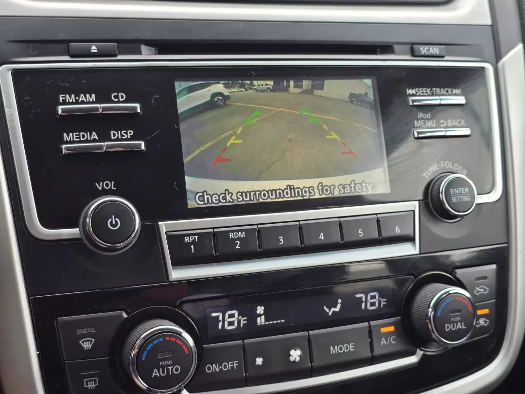 2018 /Charcoal Nissan Altima 2.5 SL (1N4AL3AP4JC) with an Other engine, located at 3959 U.S. 80 W, Phenix City, AL, 36870, (334) 297-4885, 32.469296, -85.135185 - ### Discover the 2018 Nissan Altima 2.5 SL Your Perfect Commuter Companion!<br /> <br /> Are you searching for a reliable vehicle that seamlessly fits into your busy lifestyle? Look no further than this stunning 2018 Nissan Altima 2.5 SL, now available at Gils Auto in Phenix City, AL! This sedan is - Photo#19