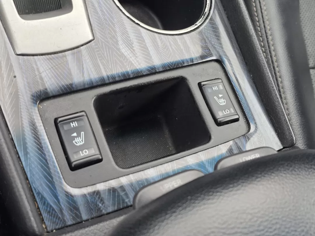 2018 /Charcoal Nissan Altima 2.5 SL (1N4AL3AP4JC) with an Other engine, located at 1430 Gateway Drive, Opelika, AL, 36801, (334) 239-0944, 32.637871, -85.409790 - ### Discover the 2018 Nissan Altima 2.5 SL Your Perfect Commuter Companion!<br /> <br /> Are you searching for a reliable vehicle that seamlessly fits into your busy lifestyle? Look no further than this stunning 2018 Nissan Altima 2.5 SL, now available at Gils Auto in Phenix City, AL! This sedan is - Photo#16