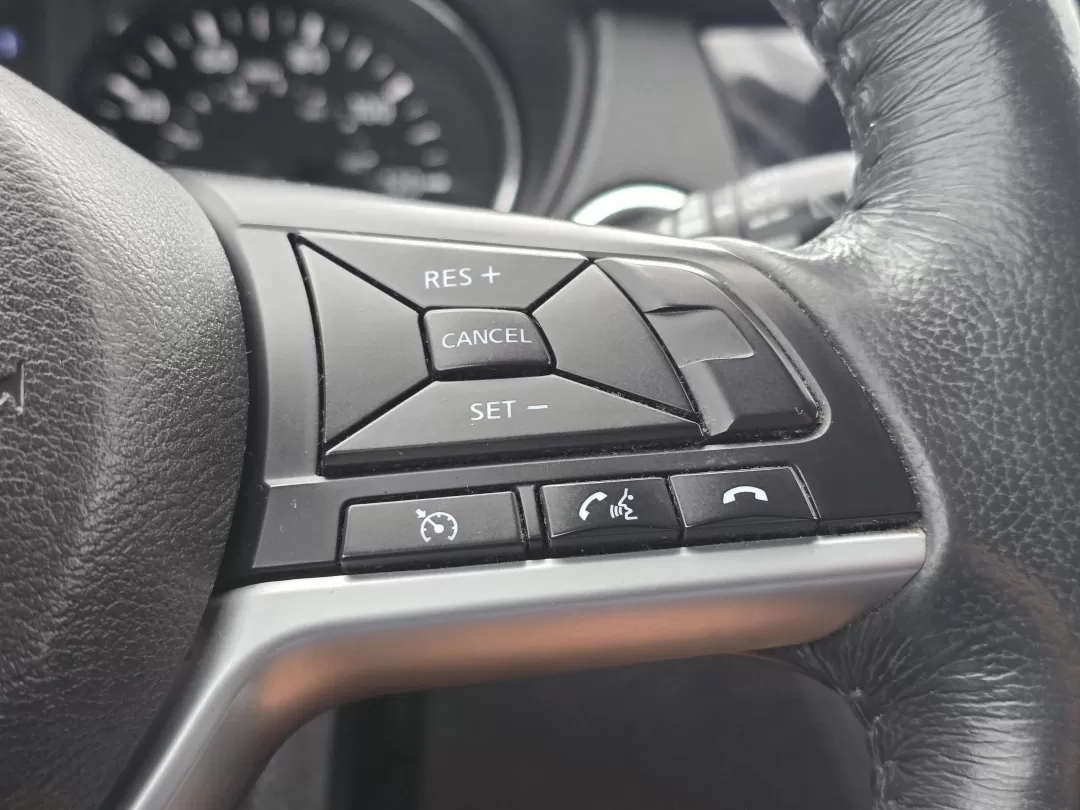 2017 /Charcoal Nissan Rogue SV (5N1AT2MT0HC) with an Other engine, located at 521 Old Farm Lane Rd, Prattville, AL, 36066, (334) 325-1505, 32.482460, -86.416367 - Discover the perfect blend of style, comfort, and reliability with the 2017 Nissan Rogue SV, available now at Gils Auto in Phenix City, AL. This versatile SUV is not just a vehicle; it's your next adventure partner-ideal for growing families, daily commuters, or anyone seeking a touch of elegance in - Photo#20