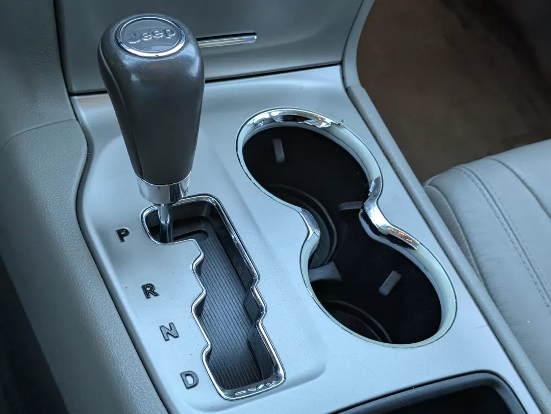 2012 /Dark Graystone/Medium Graystone Jeep Grand Cherokee Laredo Altitude (1C4RJEAG0CC) with an Other engine, located at 1430 Gateway Drive, Opelika, AL, 36801, (334) 239-0944, 32.637871, -85.409790 - **Unleash Your Adventurous Spirit with the 2012 Jeep Grand Cherokee Laredo Altitude!**<br /> <br /> Are you looking for the perfect vehicle to elevate your lifestyle? Whether it's weekend getaways, daily commutes, or family road trips, the 2012 Jeep Grand Cherokee Laredo Altitude is designed to meet - Photo#15