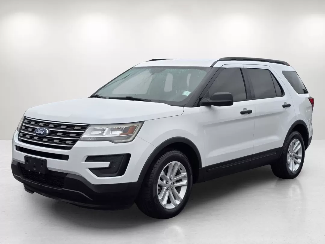 2017 Ford Explorer Base (1FM5K7B82HG) with an Other engine, located at 804 22nd Ave, Phenix City, AL, 36870, (334) 297-1860, 32.484749, -85.024475 - **Unleash Adventure with the 2017 Ford Explorer at Gils Auto - Phenix City!**<br /> <br /> Are you ready to explore new horizons with your family or embark on thrilling weekend adventures? The 2017 Ford Explorer, available now at Gils Auto in Phenix City, AL, is the perfect vehicle to elevate your l - Photo#1