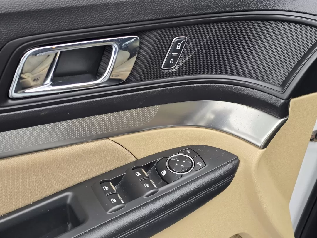 2017 Ford Explorer Base (1FM5K7B82HG) with an Other engine, located at 804 22nd Ave, Phenix City, AL, 36870, (334) 297-1860, 32.484749, -85.024475 - **Unleash Adventure with the 2017 Ford Explorer at Gils Auto - Phenix City!**<br /> <br /> Are you ready to explore new horizons with your family or embark on thrilling weekend adventures? The 2017 Ford Explorer, available now at Gils Auto in Phenix City, AL, is the perfect vehicle to elevate your l - Photo#10