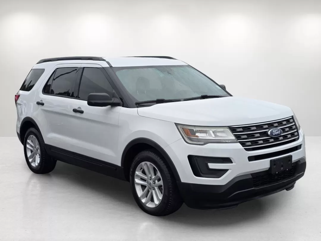 2017 Ford Explorer Base (1FM5K7B82HG) with an Other engine, located at 804 22nd Ave, Phenix City, AL, 36870, (334) 297-1860, 32.484749, -85.024475 - **Unleash Adventure with the 2017 Ford Explorer at Gils Auto - Phenix City!**<br /> <br /> Are you ready to explore new horizons with your family or embark on thrilling weekend adventures? The 2017 Ford Explorer, available now at Gils Auto in Phenix City, AL, is the perfect vehicle to elevate your l - Photo#1