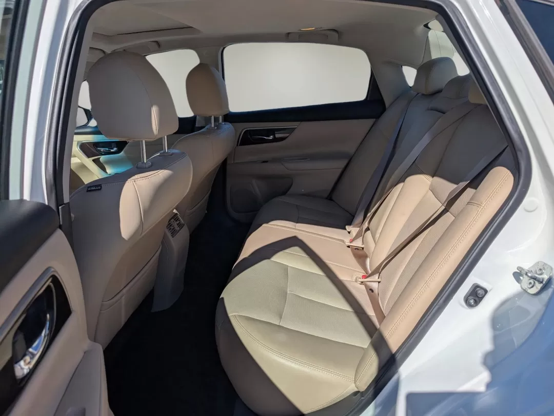 2015 /Beige Nissan Altima 2.5 SL (1N4AL3AP7FC) with an Other engine, located at 804 22nd Ave, Phenix City, AL, 36870, (334) 297-1860, 32.484749, -85.024475 - Are you ready to elevate your daily commute or weekend adventures? Look no further than this stunning 2015 Nissan Altima 2.5 SL, perfectly designed for both comfort and style. Ideal for budget-conscious buyers looking for reliable transportation, this sedan combines elegance with performance, making - Photo#9