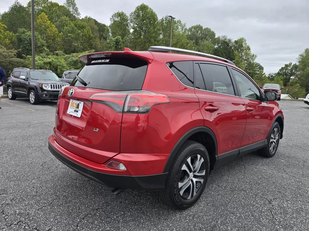 2017 Toyota RAV4 LE (2T3ZFREV7HW) with an Other engine, located at 3959 U.S. 80 W, Phenix City, AL, 36870, (334) 297-4885, 32.469296, -85.135185 - Are you ready to elevate your daily commute or embark on weekend adventures with the perfect SUV? Look no further than this stunning 2017 Toyota RAV4 LE, available now at Gils Auto in Phenix City, AL. Designed for both comfort and versatility, this dynamic vehicle is ideal for growing families, budg - Photo#4