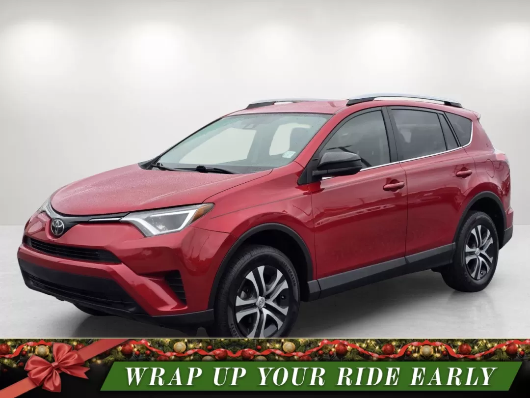 photo of 2017 Toyota RAV4 LE