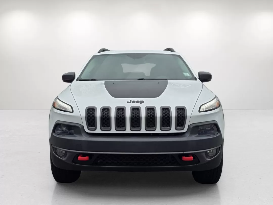 2018 /Black Jeep Cherokee Trailhawk (1C4PJMBX1JD) with an Other engine, located at 7000 Northlake Connector, Columbus, GA, 31904, (706) 987-8085, 32.524975, -84.978134 - 2018 Jeep Cherokee Trailhawk - Photo#1