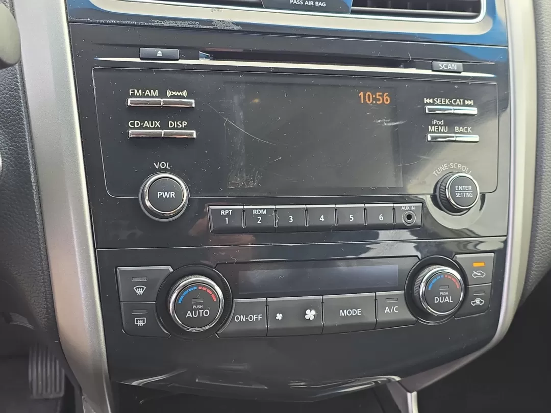 2013 /Charcoal Nissan Altima 2.5 SV (1N4AL3AP0DC) with an Other engine, located at 7000 Northlake Connector, Columbus, GA, 31904, (706) 987-8085, 32.524975, -84.978134 - **Elevate Your Daily Drive with the 2013 Nissan Altima 2.5 SV at Gils Auto!**<br /> <br /> Are you looking for a reliable and stylish sedan that effortlessly fits into your busy lifestyle? The 2013 Nissan Altima 2.5 SV is the perfect companion for daily commutes, weekend getaways, and everything in - Photo#14