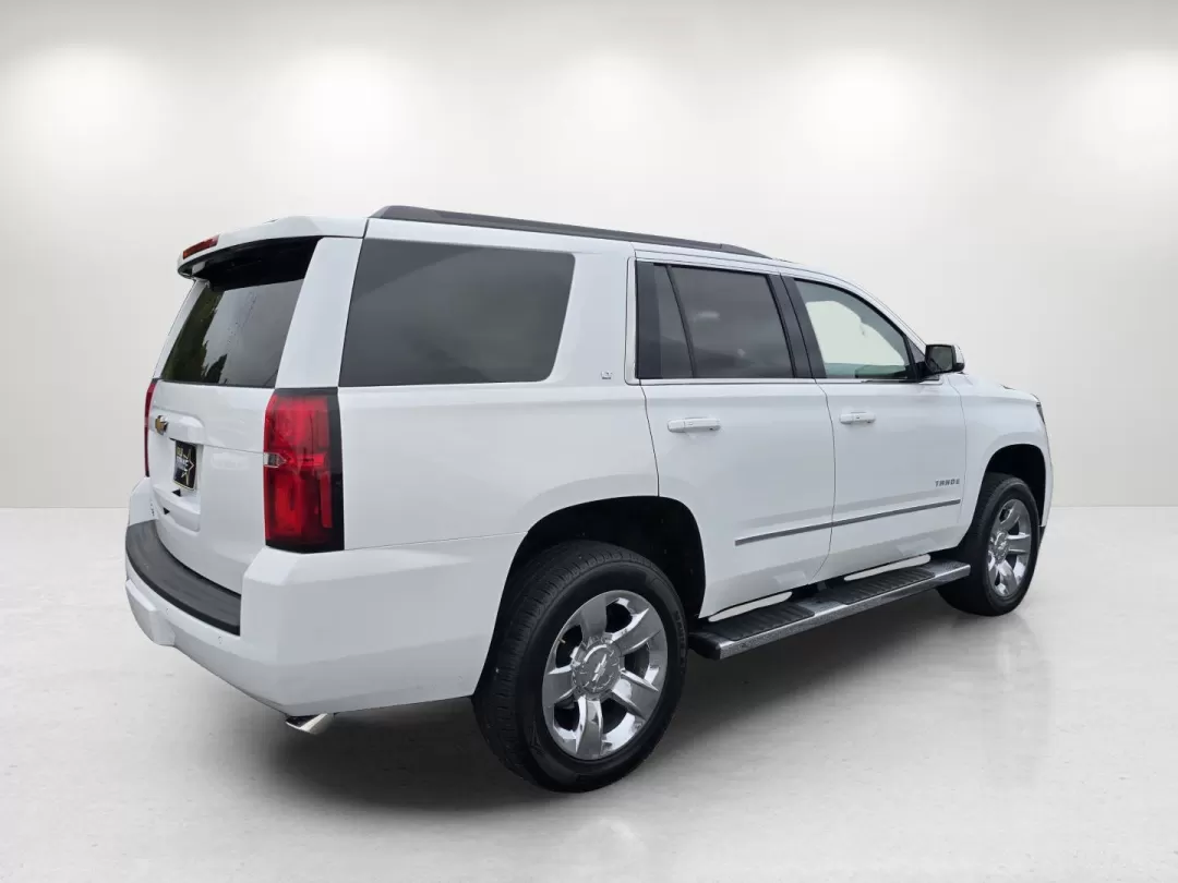 2017 /Jet Black Chevrolet Tahoe LT (1GNSCBKCXHR) with an Other engine, located at 3959 U.S. 80 W, Phenix City, AL, 36870, (334) 297-4885, 32.469296, -85.135185 - **Elevate Your Family Adventures with the 2017 Chevrolet Tahoe LT!**<br /> <br /> Are you ready to elevate your family adventures? The 2017 Chevrolet Tahoe LT is the perfect blend of style, comfort, and capability, making it an ideal choice for families and weekend explorers alike. With ample space, - Photo#5