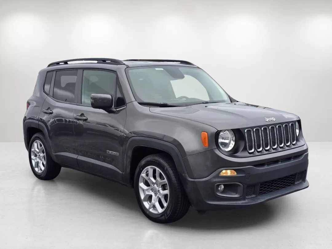 2017 /Black Jeep Renegade Latitude (ZACCJABB8HP) with an Other engine, located at 3959 U.S. 80 W, Phenix City, AL, 36870, (334) 297-4885, 32.469296, -85.135185 - **Adventure Awaits: Explore the 2017 Jeep Renegade Latitude at Gils Auto**<br /> <br /> Are you ready to elevate your weekend adventures or tackle your daily commute with flair? The 2017 Jeep Renegade Latitude is the perfect crossover for those who crave both style and functionality. With its rugged - Photo#3