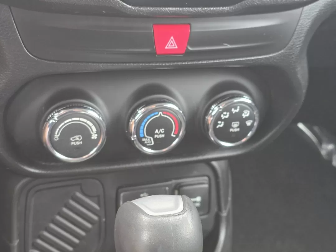 2017 /Black Jeep Renegade Latitude (ZACCJABB8HP) with an Other engine, located at 3959 U.S. 80 W, Phenix City, AL, 36870, (334) 297-4885, 32.469296, -85.135185 - **Adventure Awaits: Explore the 2017 Jeep Renegade Latitude at Gils Auto**<br /> <br /> Are you ready to elevate your weekend adventures or tackle your daily commute with flair? The 2017 Jeep Renegade Latitude is the perfect crossover for those who crave both style and functionality. With its rugged - Photo#16