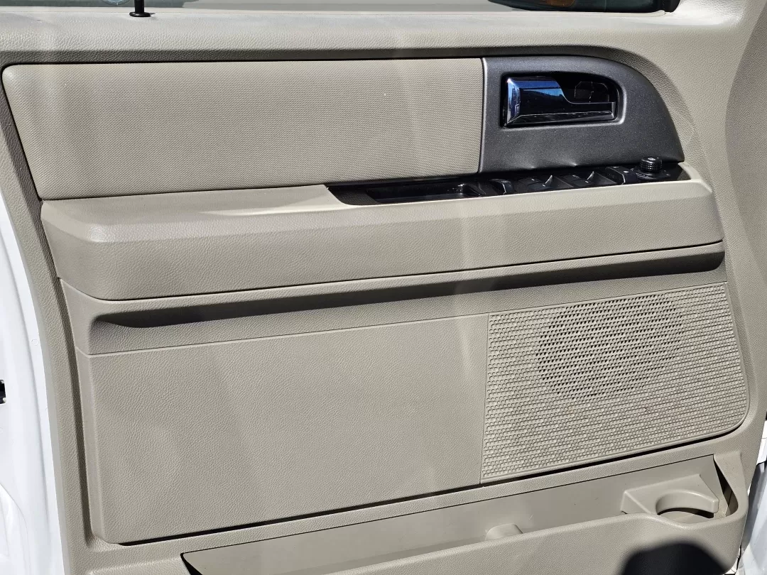 2013 Ford Expedition EL Limited (1FMJK2A54DE) with an Other engine, located at 521 Old Farm Lane Rd, Prattville, AL, 36066, (334) 325-1505, 32.482460, -86.416367 - Are you ready to elevate your family adventures or weekend getaways with a reliable and spacious SUV? Look no further than this exceptional 2013 Ford Expedition EL Limited, now available at Gils Auto in Prattville, AL. Perfect for growing families or those who crave a bit more space during their dai - Photo#8