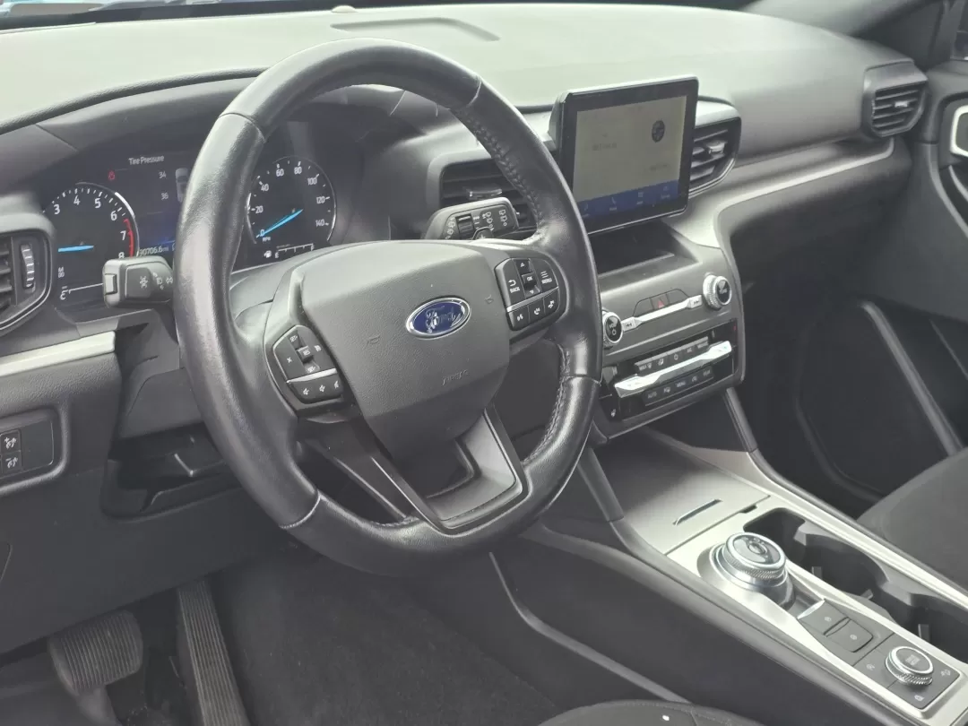 2020 Ford Explorer XLT (1FMSK8DH0LG) with an Other engine, located at 5115 14th Ave., Columbus, GA, 31904, (706) 323-0345, 32.511494, -84.971046 - Experience the perfect blend of adventure and practicality with this stunning 2020 Ford Explorer XLT, available now at Gils Auto in Phenix City, AL. If you're looking for a vehicle that's great for growing families, perfect for weekend adventures, and ideal for long commutes, this SUV checks all the - Photo#10