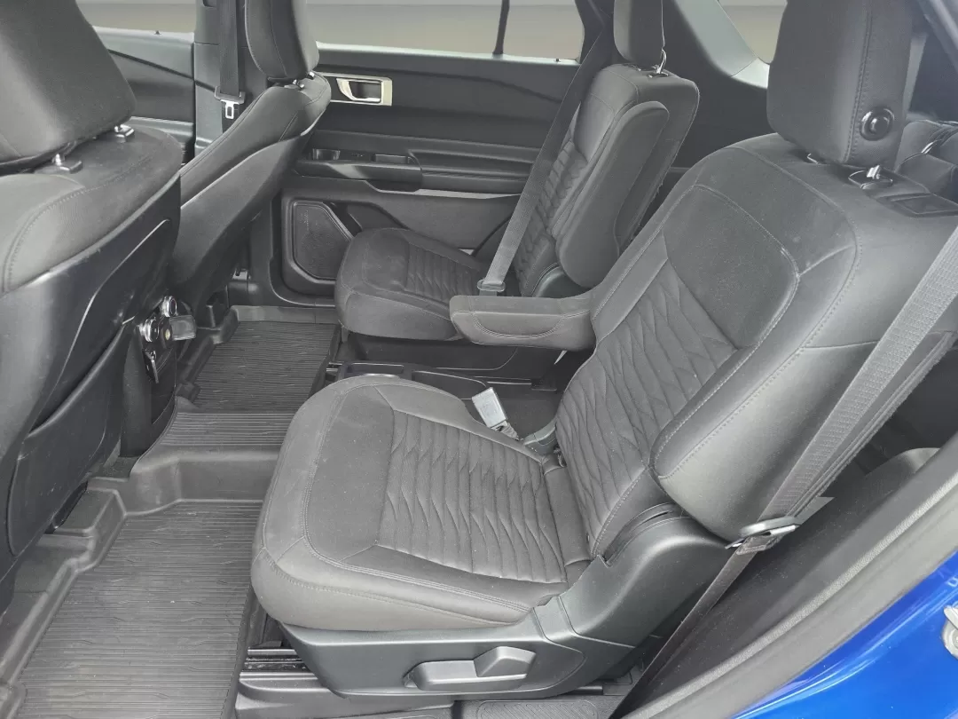 2020 Ford Explorer XLT (1FMSK8DH0LG) with an Other engine, located at 5115 14th Ave., Columbus, GA, 31904, (706) 323-0345, 32.511494, -84.971046 - Experience the perfect blend of adventure and practicality with this stunning 2020 Ford Explorer XLT, available now at Gils Auto in Phenix City, AL. If you're looking for a vehicle that's great for growing families, perfect for weekend adventures, and ideal for long commutes, this SUV checks all the - Photo#12