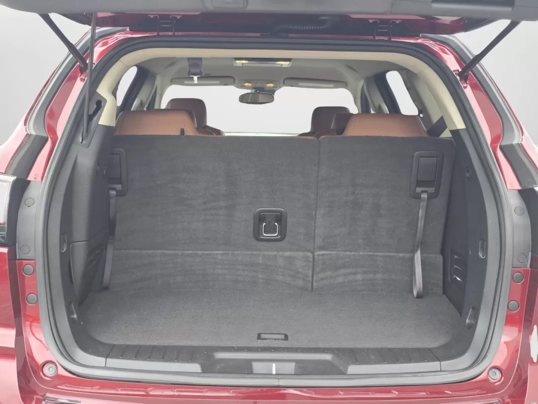 2015 /Ebony/Saddle Up Chevrolet Traverse LTZ (1GNKVJKD1FJ) with an Other engine, located at 3959 U.S. 80 W, Phenix City, AL, 36870, (334) 297-4885, 32.469296, -85.135185 - **Adventure Awaits with the 2015 Chevrolet Traverse LTZ Perfect for Growing Families!**<br /> <br /> Are you a family on the go, seeking a reliable and spacious SUV that effortlessly balances style with functionality? Look no further than the stunning 2015 Chevrolet Traverse LTZ, available now at G - Photo#9