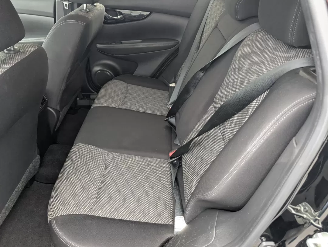 2019 /Charcoal Nissan Rogue SV (JN1BJ1CP0KW) with an Other engine, located at 3959 U.S. 80 W, Phenix City, AL, 36870, (334) 297-4885, 32.469296, -85.135185 - Are you in the market for a vehicle that seamlessly blends comfort, style, and functionality? Look no further than this 2019 Nissan Rogue SV, available now at Gils Auto in Phenix City, AL. This sporty SUV is not only a perfect companion for growing families, but it's also an ideal choice for those w - Photo#11