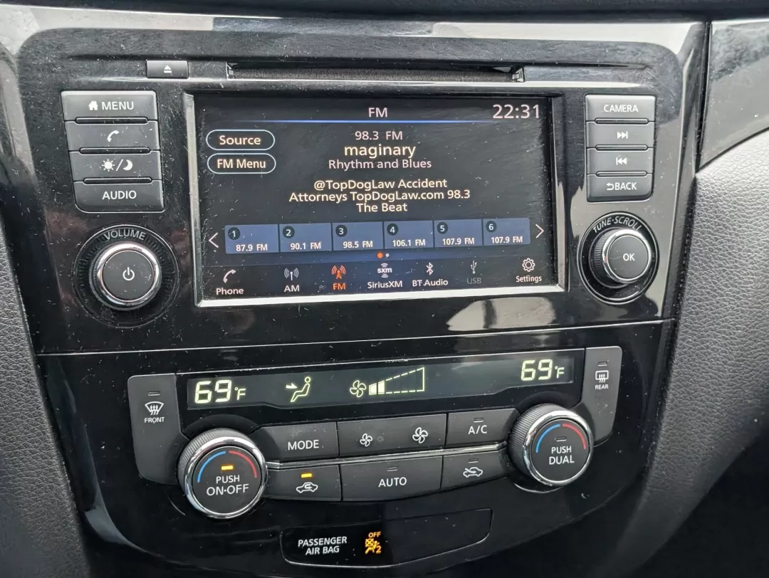 2019 /Charcoal Nissan Rogue SV (JN1BJ1CP0KW) with an Other engine, located at 3959 U.S. 80 W, Phenix City, AL, 36870, (334) 297-4885, 32.469296, -85.135185 - Are you in the market for a vehicle that seamlessly blends comfort, style, and functionality? Look no further than this 2019 Nissan Rogue SV, available now at Gils Auto in Phenix City, AL. This sporty SUV is not only a perfect companion for growing families, but it's also an ideal choice for those w - Photo#14