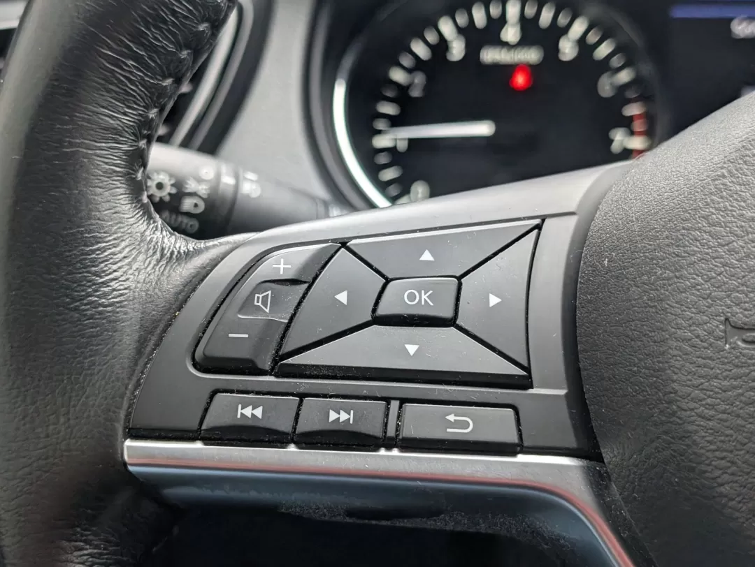 2019 /Charcoal Nissan Rogue SV (JN1BJ1CP0KW) with an Other engine, located at 3959 U.S. 80 W, Phenix City, AL, 36870, (334) 297-4885, 32.469296, -85.135185 - Are you in the market for a vehicle that seamlessly blends comfort, style, and functionality? Look no further than this 2019 Nissan Rogue SV, available now at Gils Auto in Phenix City, AL. This sporty SUV is not only a perfect companion for growing families, but it's also an ideal choice for those w - Photo#16