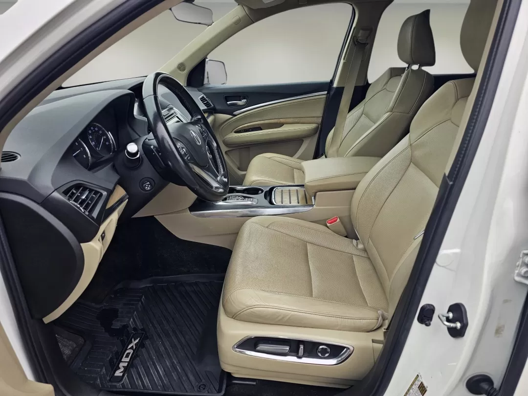 2019 Acura MDX w/Technology Pkg (5J8YD3H50KL) with an Other engine, located at 3959 U.S. 80 W, Phenix City, AL, 36870, (334) 297-4885, 32.469296, -85.135185 - **Elevate Your Family Adventures with the 2019 Acura MDX at Gils Auto Phenix City, AL**<br /> <br /> If you're searching for the perfect SUV that effortlessly combines style, comfort, and versatility, look no further than this stunning 2019 Acura MDX with the Technology Package. Ideal for growing f - Photo#9