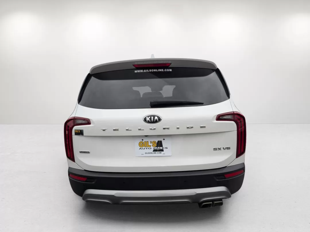2020 /Black Kia Telluride SX (5XYP5DHC4LG) with an Other engine, located at 1430 Gateway Drive, Opelika, AL, 36801, (334) 239-0944, 32.637871, -85.409790 - Discover the perfect blend of luxury and practicality with this **2020 Kia Telluride SX**, available now at **Gils Auto** in Phenix City, AL. Imagine hitting the road for unforgettable family adventures in this spacious and stylish SUV, designed to accommodate everyone comfortably while turning head - Photo#5