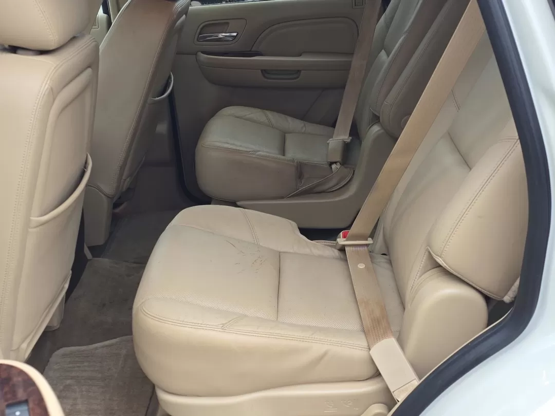 2014 /Cashmere w/Cocoa Accents Cadillac Escalade Premium (1GYS3CEF2ER) with an Other engine, located at 5115 14th Ave., Columbus, GA, 31904, (706) 323-0345, 32.511494, -84.971046 - 2014 Cadillac Escalade Premium - Photo#12