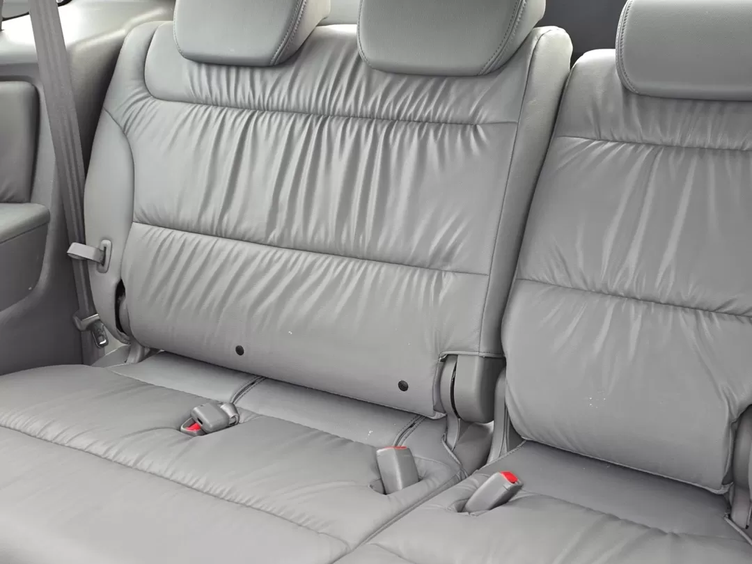 2010 Honda Odyssey EX-L (5FNRL3H70AB) with an Other engine, located at 3959 U.S. 80 W, Phenix City, AL, 36870, (334) 297-4885, 32.469296, -85.135185 - **Experience the Joy of Family Adventures with This 2010 Honda Odyssey EX-L!**<br /> <br /> Are you looking for the perfect vehicle to elevate your family outings and weekend getaways? Look no further! At Gils Auto in Phenix City, AL, we understand that life is about creating unforgettable memories, - Photo#14