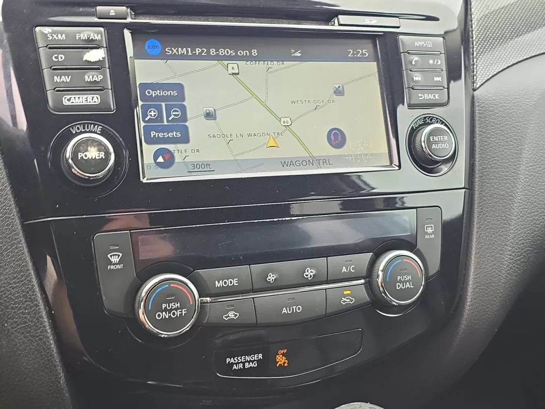 2016 /Charcoal Nissan Rogue SL (5N1AT2MT3GC) with an Other engine, located at 3959 U.S. 80 W, Phenix City, AL, 36870, (334) 297-4885, 32.469296, -85.135185 - 2016 Nissan Rogue SL - Photo#16