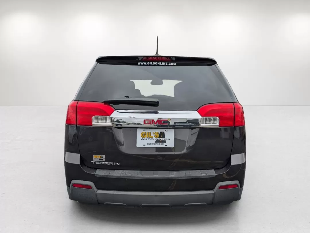 2015 /Jet Black GMC Terrain SLE (2GKALMEK4F6) with an Other engine, located at 3959 U.S. 80 W, Phenix City, AL, 36870, (334) 297-4885, 32.469296, -85.135185 - **Explore the Open Road in Style: 2015 GMC Terrain SLE Perfect for Your Next Adventure!**<br /> <br /> Imagine embarking on your next family road trip or weekend getaway in a vehicle that combines reliability, comfort, and a touch of sophistication. The 2015 GMC Terrain SLE, available at Gils Auto - Photo#6