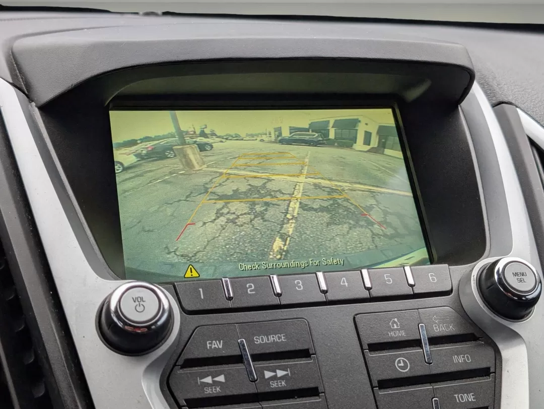 2015 /Jet Black GMC Terrain SLE (2GKALMEK4F6) with an Other engine, located at 7000 Northlake Connector, Columbus, GA, 31904, (706) 987-8085, 32.524975, -84.978134 - 2015 GMC Terrain SLE - Photo#17