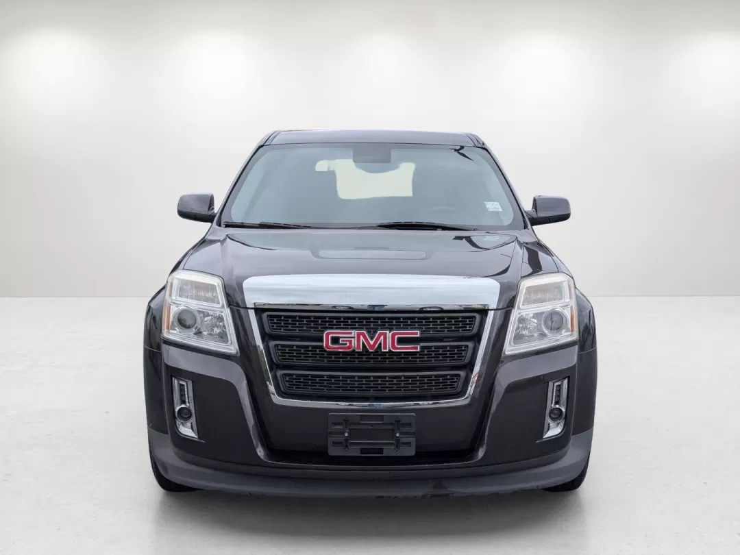 2015 /Jet Black GMC Terrain SLE (2GKALMEK4F6) with an Other engine, located at 5115 14th Ave., Columbus, GA, 31904, (706) 323-0345, 32.511494, -84.971046 - **Explore the Open Road in Style: 2015 GMC Terrain SLE Perfect for Your Next Adventure!**<br /> <br /> Imagine embarking on your next family road trip or weekend getaway in a vehicle that combines reliability, comfort, and a touch of sophistication. The 2015 GMC Terrain SLE, available at Gils Auto - Photo#1