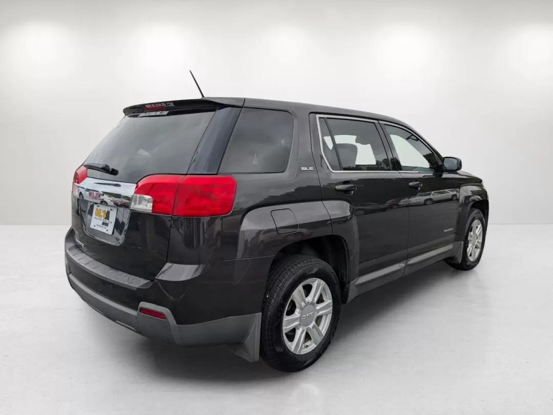 2015 /Jet Black GMC Terrain SLE (2GKALMEK4F6) with an Other engine, located at 5115 14th Ave., Columbus, GA, 31904, (706) 323-0345, 32.511494, -84.971046 - **Explore the Open Road in Style: 2015 GMC Terrain SLE Perfect for Your Next Adventure!**<br /> <br /> Imagine embarking on your next family road trip or weekend getaway in a vehicle that combines reliability, comfort, and a touch of sophistication. The 2015 GMC Terrain SLE, available at Gils Auto - Photo#5