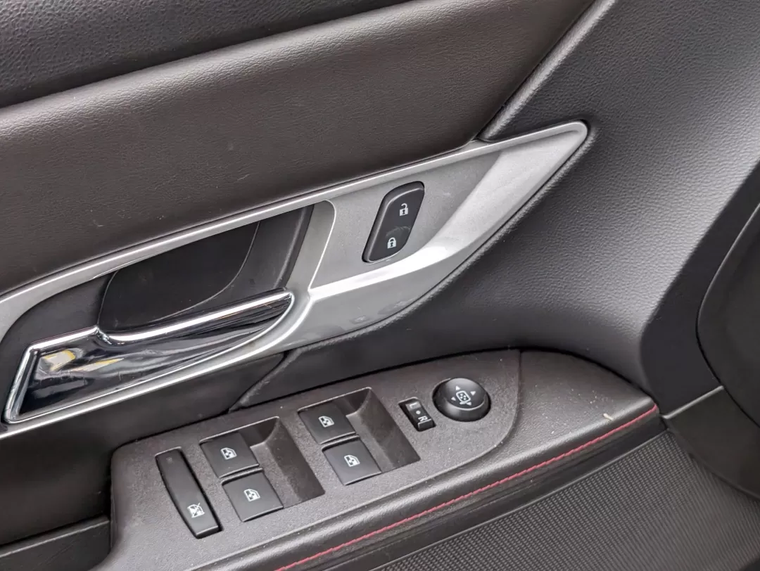 2015 /Jet Black GMC Terrain SLE (2GKALMEK4F6) with an Other engine, located at 5115 14th Ave., Columbus, GA, 31904, (706) 323-0345, 32.511494, -84.971046 - **Explore the Open Road in Style: 2015 GMC Terrain SLE Perfect for Your Next Adventure!**<br /> <br /> Imagine embarking on your next family road trip or weekend getaway in a vehicle that combines reliability, comfort, and a touch of sophistication. The 2015 GMC Terrain SLE, available at Gils Auto - Photo#10