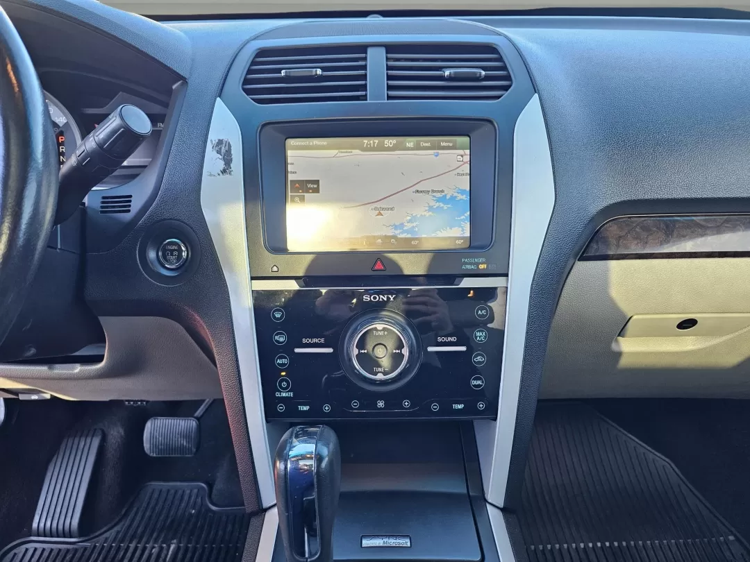 2013 Ford Explorer Limited (1FM5K7F92DG) with an Other engine, located at 5115 14th Ave., Columbus, GA, 31904, (706) 323-0345, 32.511494, -84.971046 - Are you ready to elevate your family adventures or daily commutes? Look no further than the 2013 Ford Explorer Limited, a versatile SUV that seamlessly blends style, comfort, and functionality. At Gils Auto in Phenix City, AL, we understand the importance of having a reliable vehicle that fits your - Photo#11