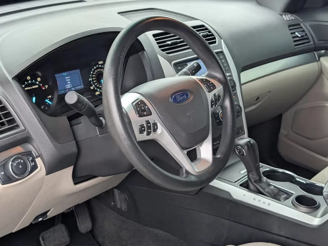 2014 /Medium Light Stone Fordf Explorer Base (1FM5K7B89EG) with an Other engine, located at 3959 U.S. 80 W, Phenix City, AL, 36870, (334) 297-4885, 32.469296, -85.135185 - Are you ready to elevate your family adventures and weekend getaways? Discover the perfect blend of space, comfort, and reliability with this stunning 2014 Ford Explorer, available now at Gils Auto in Phenix City, AL. As a trusted Buy Here Pay Here dealership, we understand that financing can be a c - Photo#9