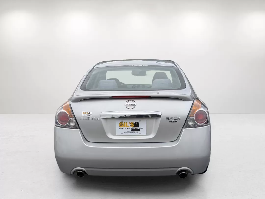 2012 /Charcoal Nissan Altima 3.5 SR (1N4BL2AP0CC) with an Other engine, located at 3959 U.S. 80 W, Phenix City, AL, 36870, (334) 297-4885, 32.469296, -85.135185 - ### Unleash the Feel of Freedom with the 2012 Nissan Altima 3.5 SR<br /> <br /> Are you ready to elevate your daily commute or embark on weekend adventures? Look no further than this stunning 2012 Nissan Altima 3.5 SR, a perfect blend of performance and style. With only 67,270 miles on the clock, th - Photo#5