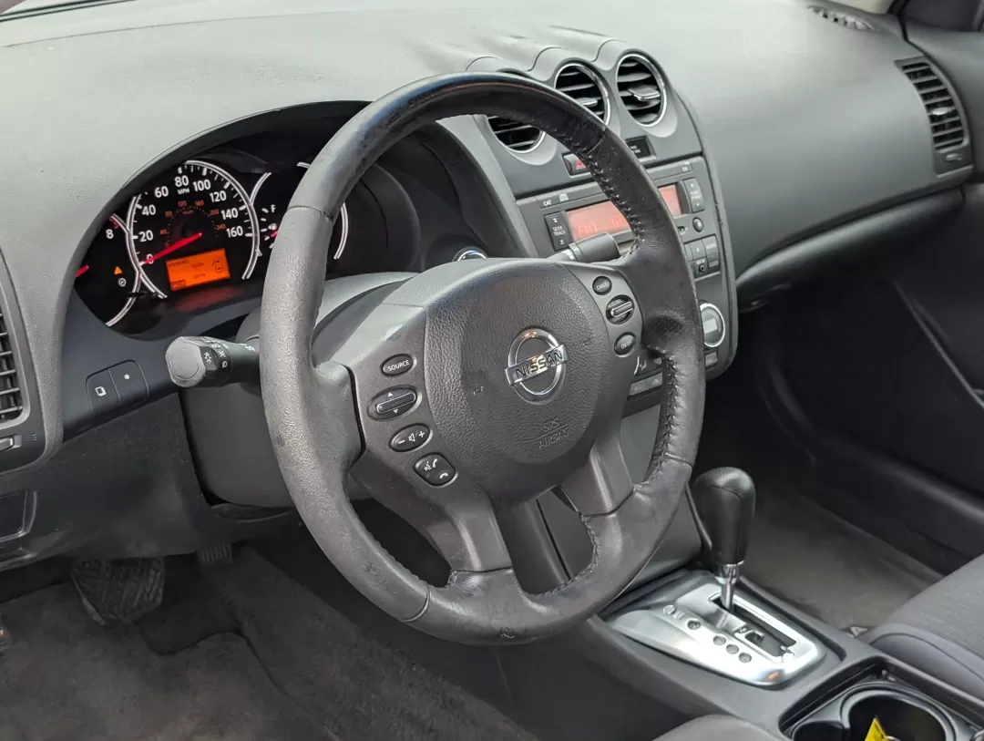 2012 /Charcoal Nissan Altima 3.5 SR (1N4BL2AP0CC) with an Other engine, located at 5115 14th Ave., Columbus, GA, 31904, (706) 323-0345, 32.511494, -84.971046 - ### Unleash the Feel of Freedom with the 2012 Nissan Altima 3.5 SR<br /> <br /> Are you ready to elevate your daily commute or embark on weekend adventures? Look no further than this stunning 2012 Nissan Altima 3.5 SR, a perfect blend of performance and style. With only 67,270 miles on the clock, th - Photo#9