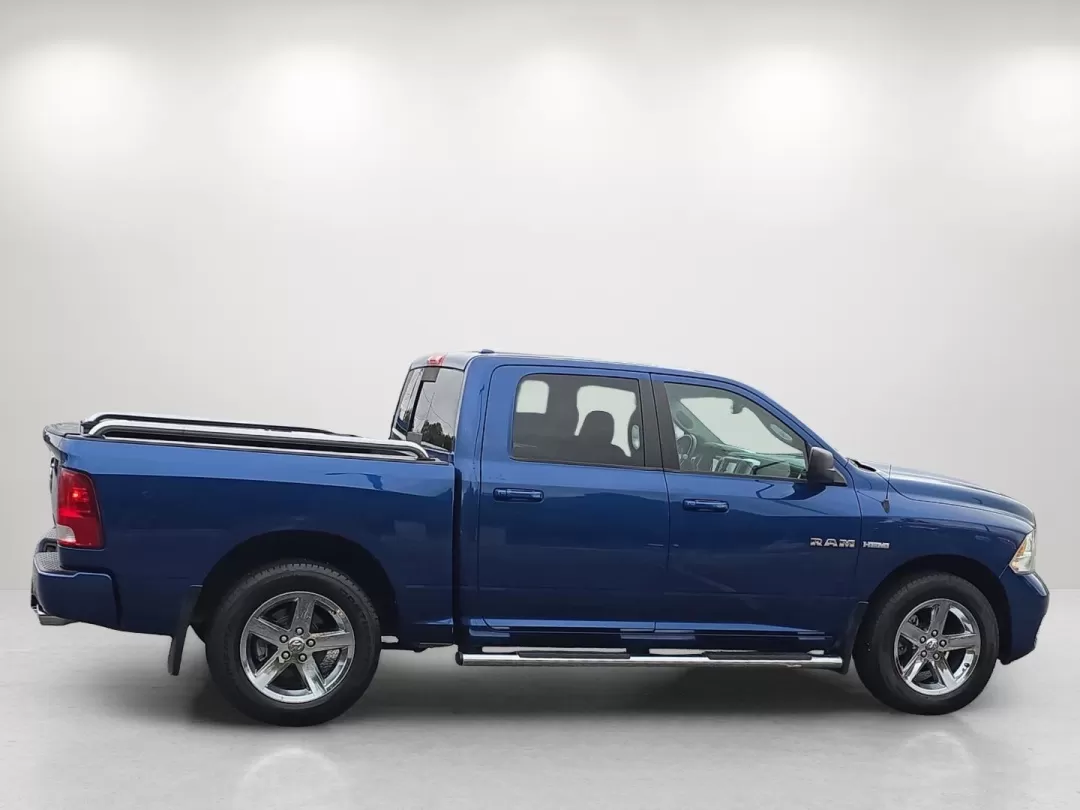 2009 /Dark slate gray Dodge Ram 1500 Sport (1D3HB13T29J) with an Other engine, located at 3959 U.S. 80 W, Phenix City, AL, 36870, (334) 297-4885, 32.469296, -85.135185 - **Unleash Adventure with the 2009 Dodge Ram 1500 at Gils Auto - Your Buy Here Pay Here Dealer in Phenix City, AL!**<br /> <br /> Are you ready to elevate your daily commute or weekend adventures? The 2009 Dodge Ram 1500 Sport is a powerful companion that perfectly balances utility and comfort. Wheth - Photo#3