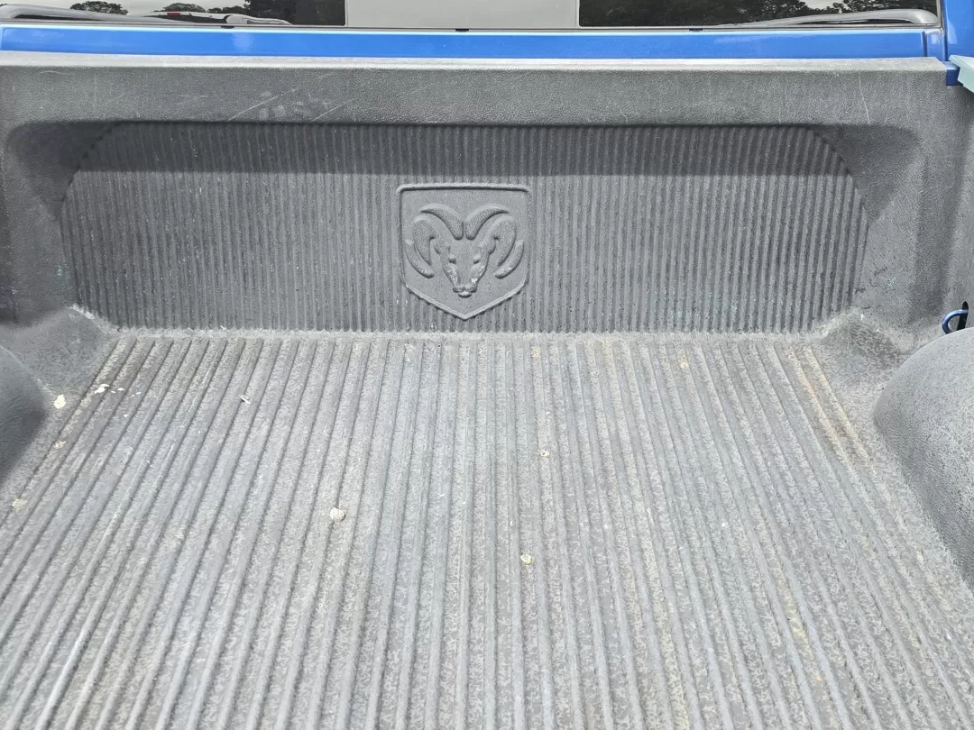 2009 /Dark slate gray Dodge Ram 1500 Sport (1D3HB13T29J) with an Other engine, located at 3959 U.S. 80 W, Phenix City, AL, 36870, (334) 297-4885, 32.469296, -85.135185 - **Unleash Adventure with the 2009 Dodge Ram 1500 at Gils Auto - Your Buy Here Pay Here Dealer in Phenix City, AL!**<br /> <br /> Are you ready to elevate your daily commute or weekend adventures? The 2009 Dodge Ram 1500 Sport is a powerful companion that perfectly balances utility and comfort. Wheth - Photo#6