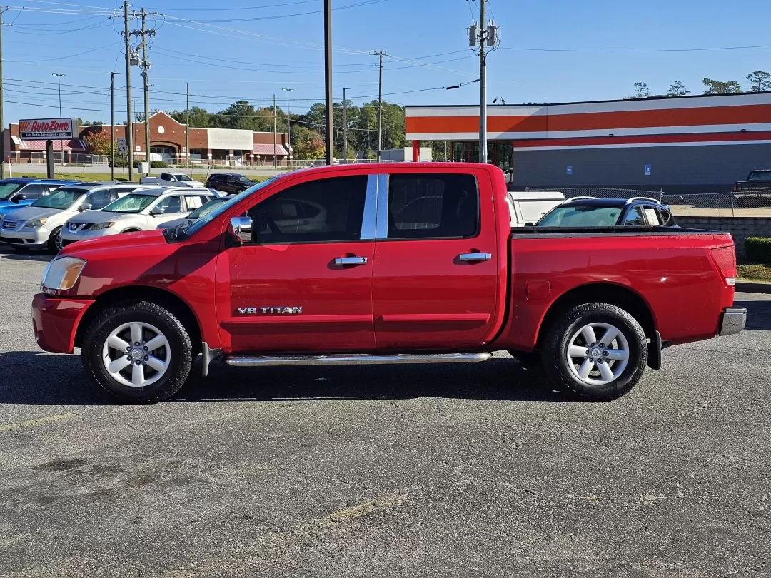 2010 /Charcoal Nissan Titan SE (1N6BA0ED1AN) with an Other engine, located at 3959 U.S. 80 W, Phenix City, AL, 36870, (334) 297-4885, 32.469296, -85.135185 - **Unleash Your Adventurous Spirit with This 2010 Nissan Titan at Gils Auto!**<br /> <br /> Are you ready to elevate your weekend adventures or tackle your daily commute with a reliable and powerful pickup? Look no further than this striking 2010 Nissan Titan SE, available now at Gils Auto, your trus - Photo#7