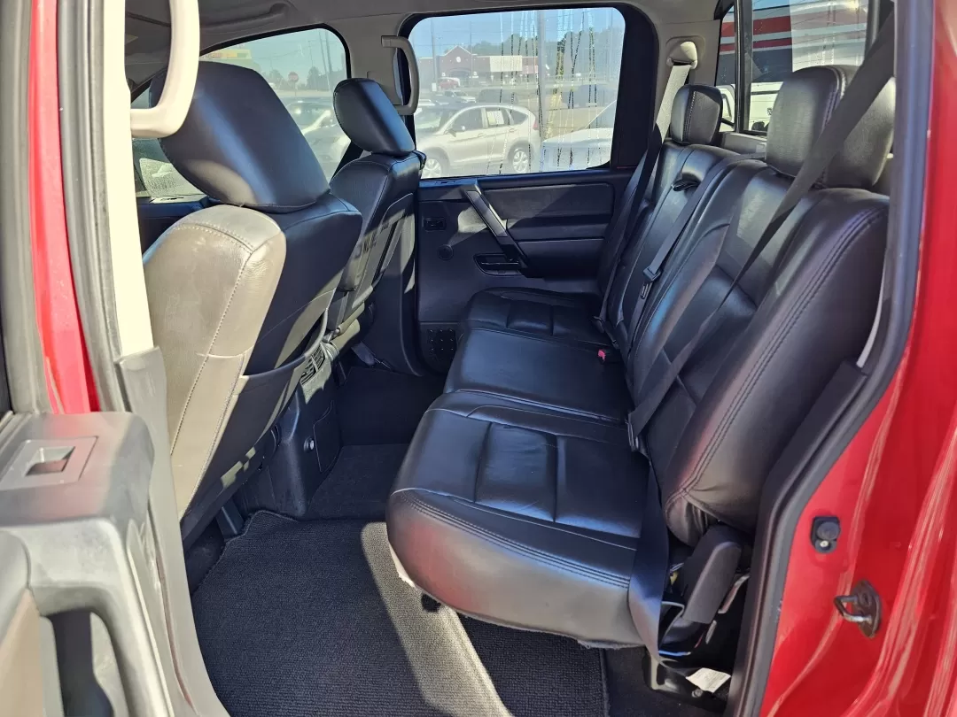 2010 /Charcoal Nissan Titan SE (1N6BA0ED1AN) with an Other engine, located at 3959 U.S. 80 W, Phenix City, AL, 36870, (334) 297-4885, 32.469296, -85.135185 - **Unleash Your Adventurous Spirit with This 2010 Nissan Titan at Gils Auto!**<br /> <br /> Are you ready to elevate your weekend adventures or tackle your daily commute with a reliable and powerful pickup? Look no further than this striking 2010 Nissan Titan SE, available now at Gils Auto, your trus - Photo#14